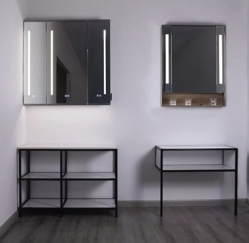 Δουκάρια φωτισμένα μπιχλιτζάνια θυρίδες έξυπνες διόδους εκπομπής φωτός καθρέφτης